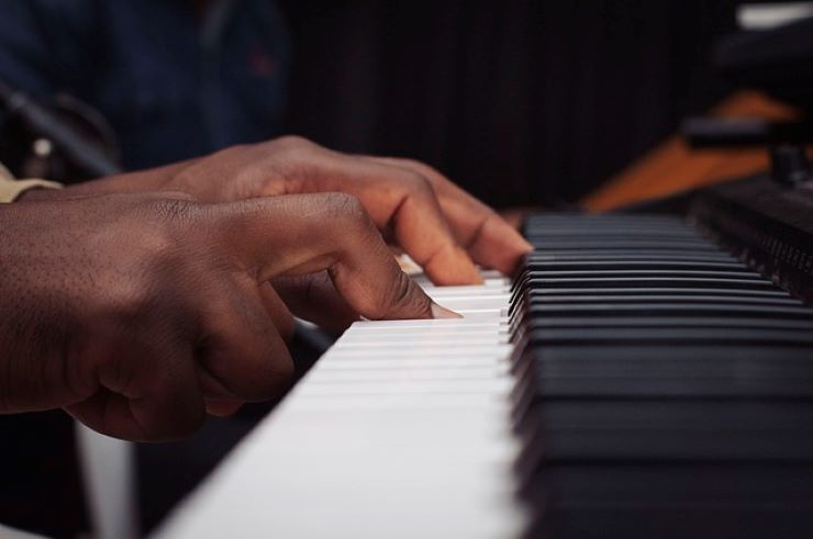 equilibrio dinamico al pianoforte