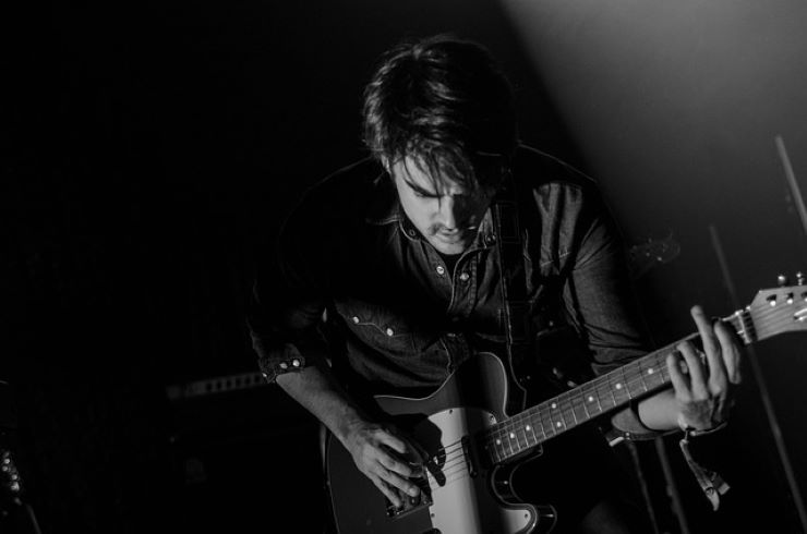 esercizio coordinazione chitarra