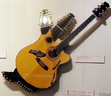 pikasso guitar