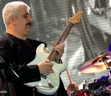 “Resta quel che resta”, l’inedito di Pino Daniele