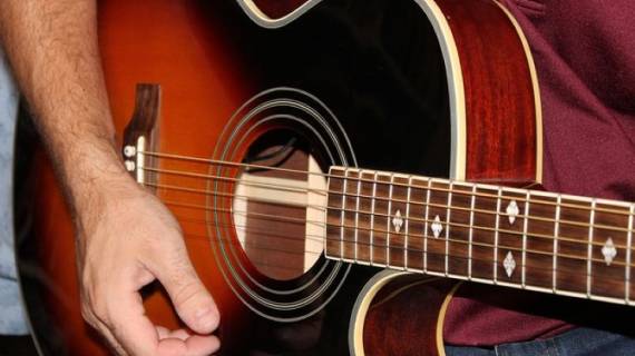 fingerstyle