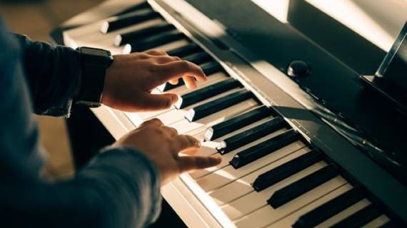 mani pianoforte