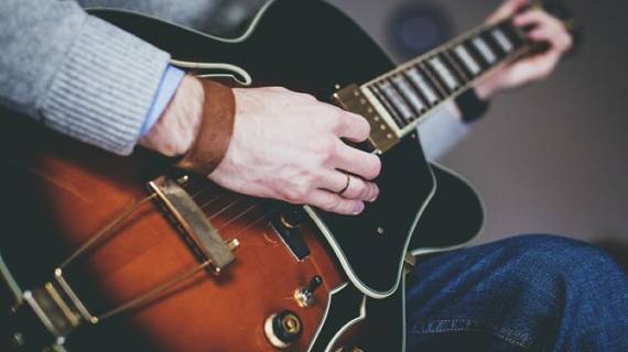 percussioni chitarra