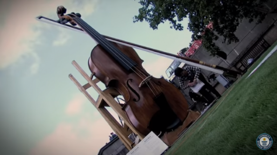 violino più grande al mondo